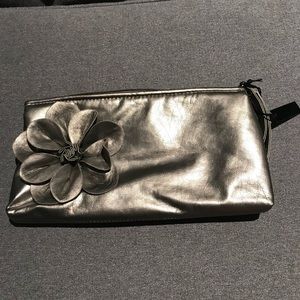 {Sephora} wristlet